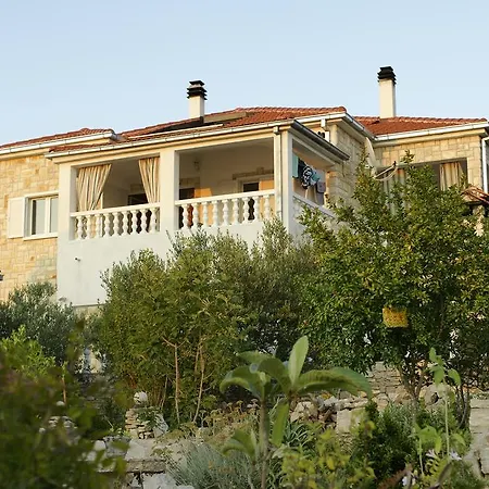 Apartment Solta *