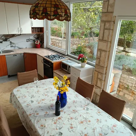 Apartment Solta *