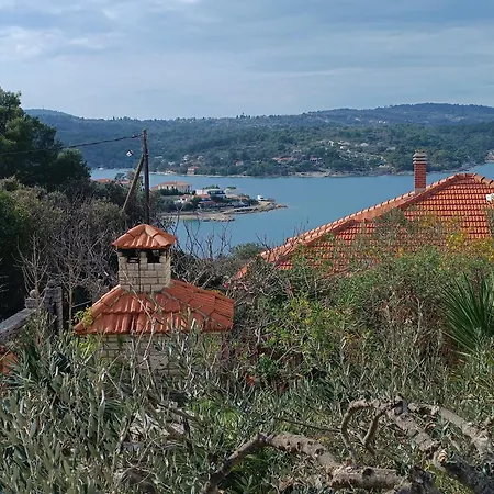 Apartment Solta Necujam