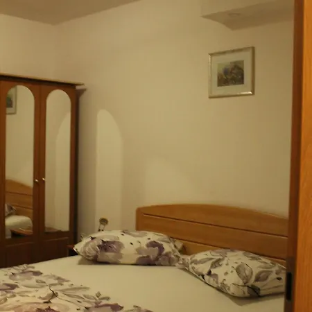 Solta Apartment