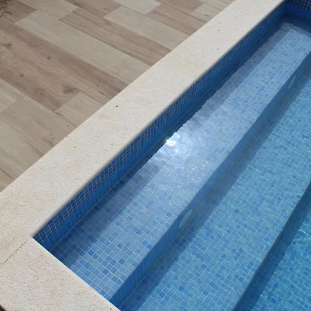 Solta * Nečujam