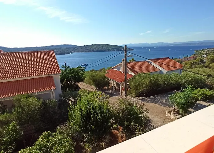 Solta Appartement Nečujam
