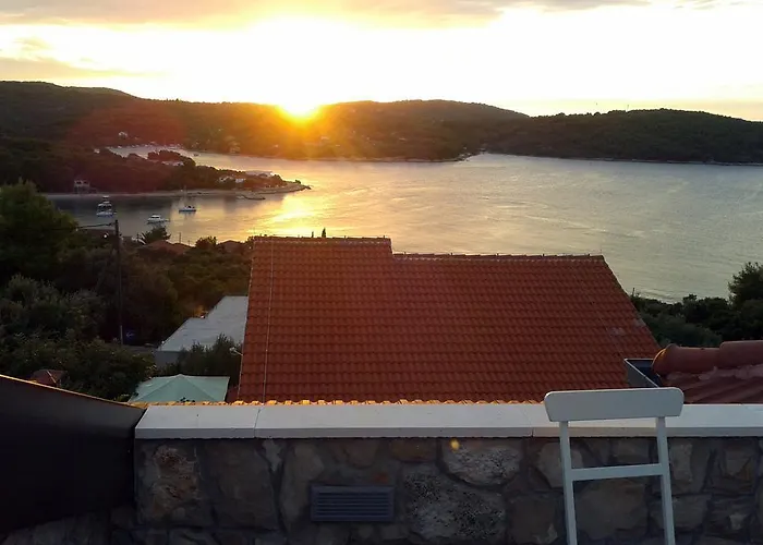 Solta Apartamento Nečujam