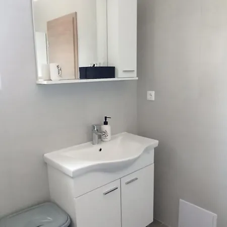 아파트 Solta Nečujam